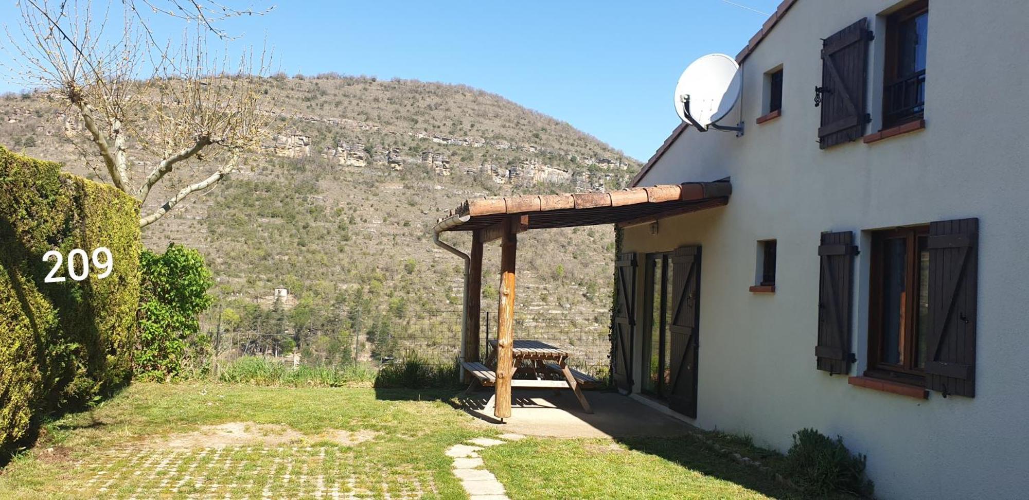 Saint-Rome-de-Tarn Camping Cascade Aveyron מראה חיצוני תמונה