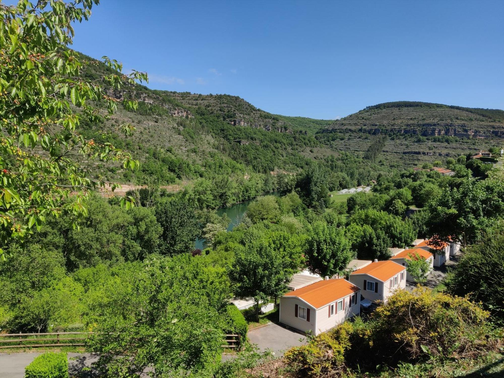 Saint-Rome-de-Tarn Camping Cascade Aveyron מראה חיצוני תמונה