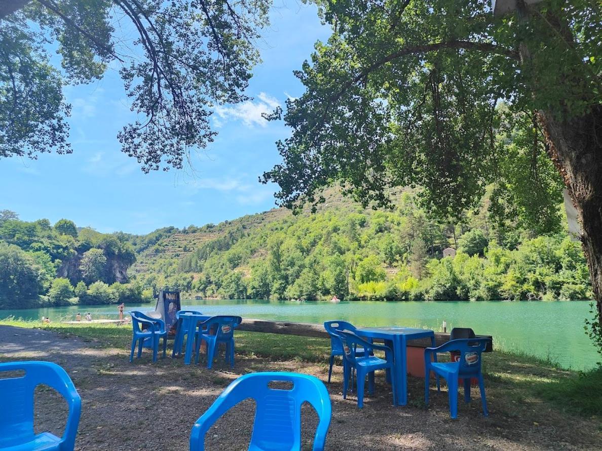 Saint-Rome-de-Tarn Camping Cascade Aveyron מראה חיצוני תמונה