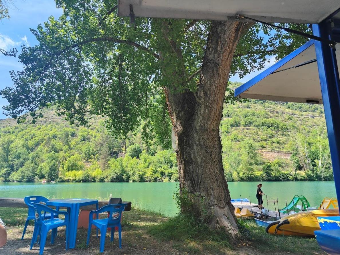 Saint-Rome-de-Tarn Camping Cascade Aveyron מראה חיצוני תמונה