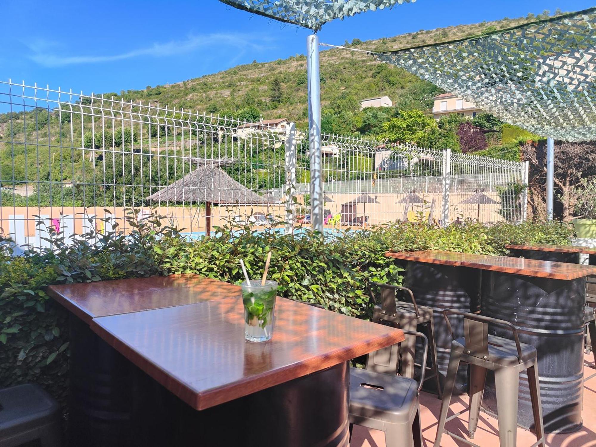 Saint-Rome-de-Tarn Camping Cascade Aveyron מראה חיצוני תמונה